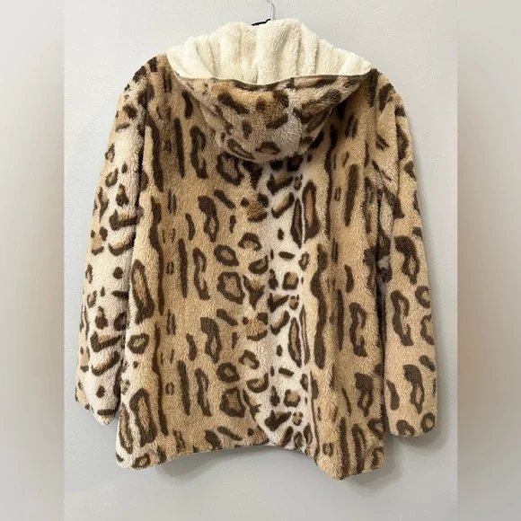 Altar’d State Reversible Faux Fur Hooded Jacket Small Leopard Print Cream Cozy - Picture 4 of 15